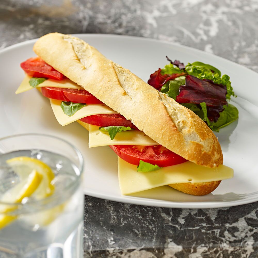 Sliced White Mature Cheddar 1kg